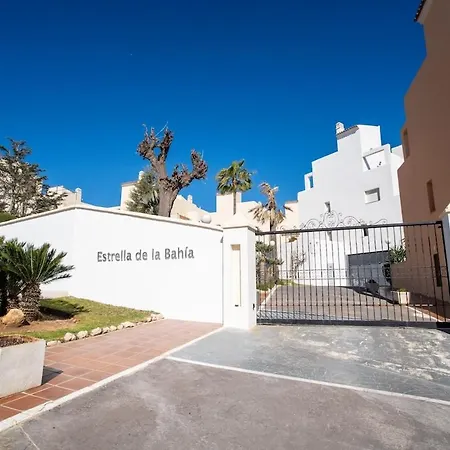 Apartament Sea Views And Walk To 2 Bed Rdr493