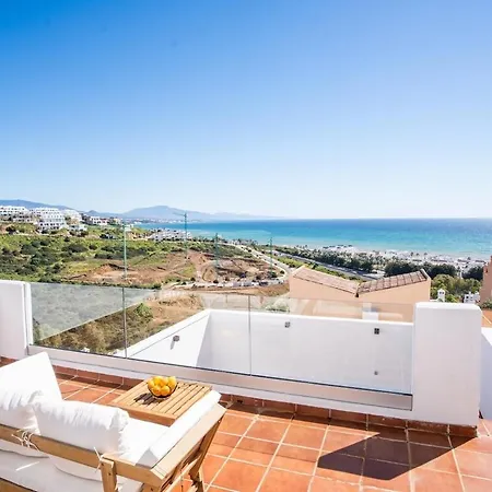 Apartament Sea Views And Walk To 2 Bed Rdr493
