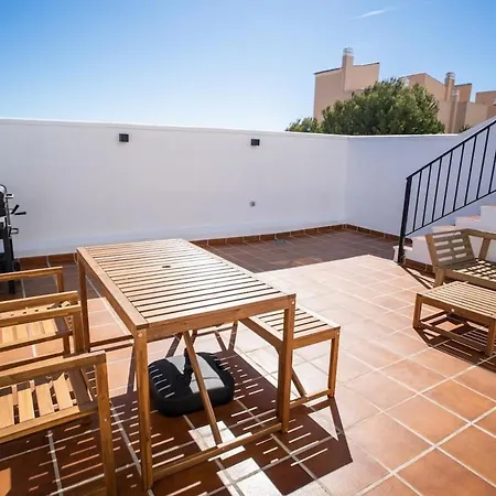 Sea Views And Walk To 2 Bed Rdr493 Apartman *